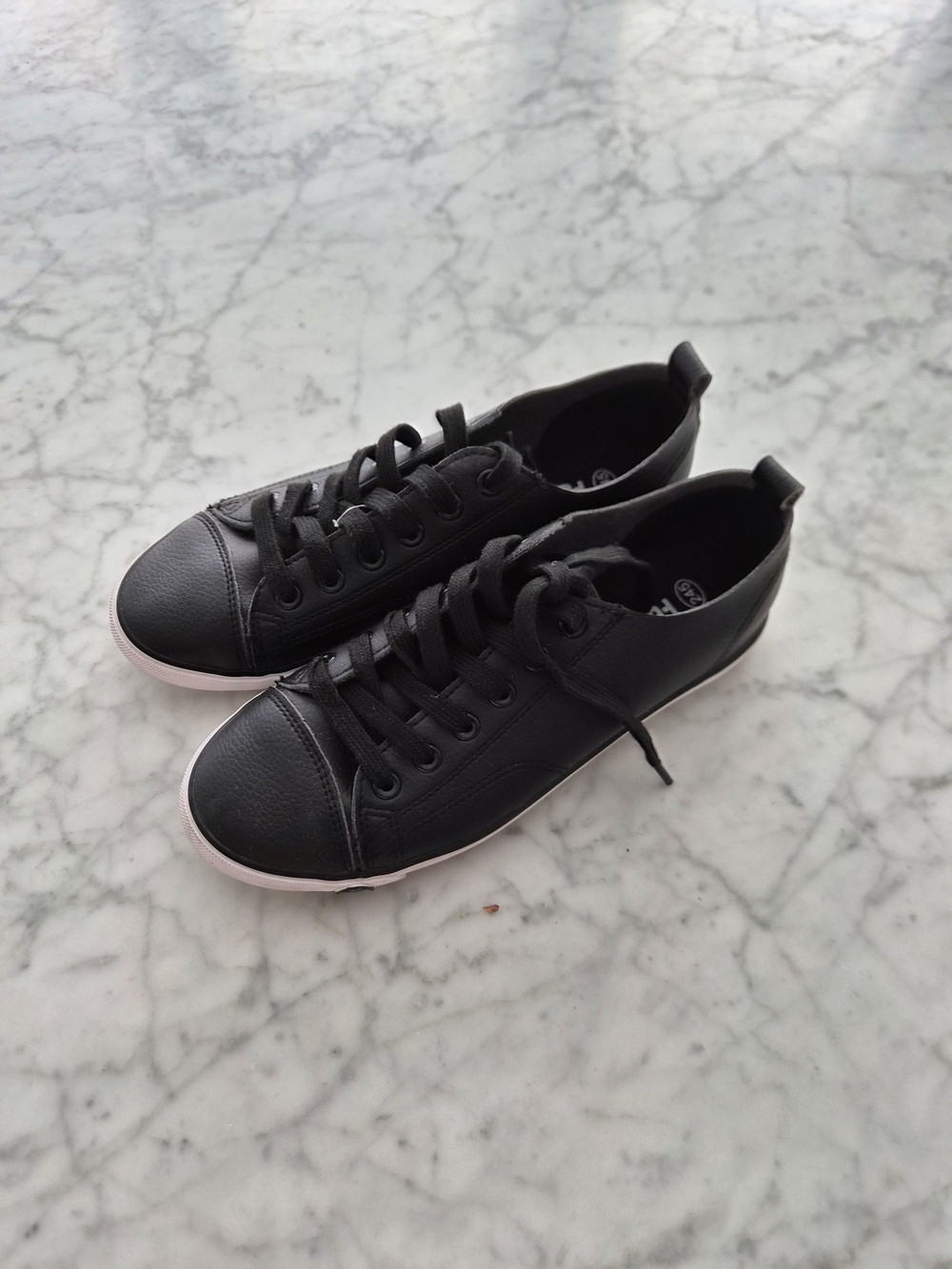 Black Low-Top Lace-Up Sneakers with White Trim